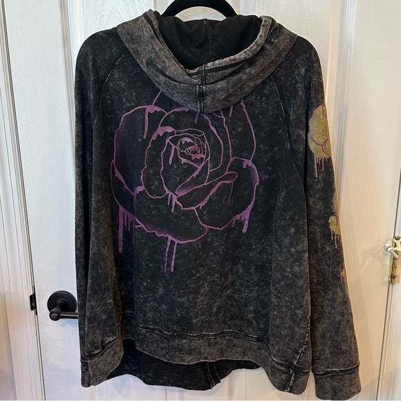 EUC LoveSick by Torrid Acid Wash Hoodie with Floral Graphics - Picture 4 of 6